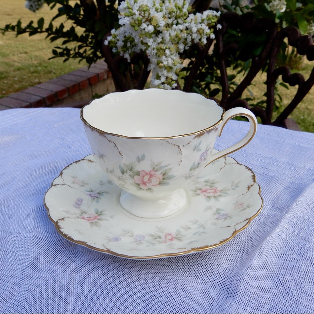 Floral Teacup and Saucer Set with Gold Trim